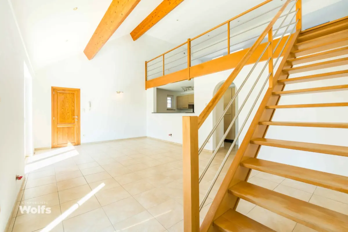 Duplex à vendre à Haccourt 4684 350000.00€ 3 chambres 229.00m² - annonce 758718