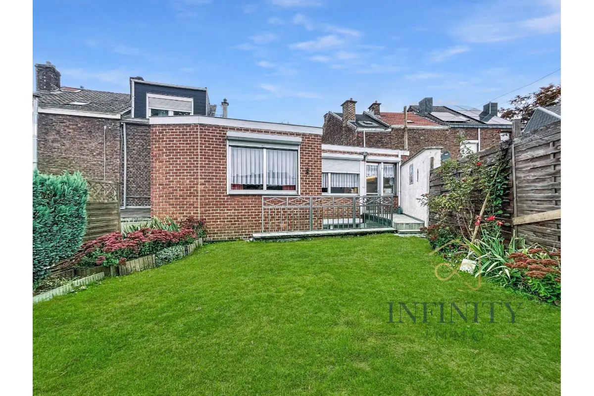 Maison à vendre à Chênée 4032 284900.00€ 4 chambres 172.00m² - annonce 760677