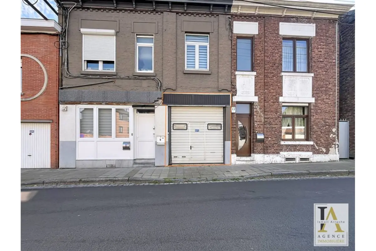 Commerce à louer à Montegnée 4420 950.00€  chambres 335.00m² - annonce 760219
