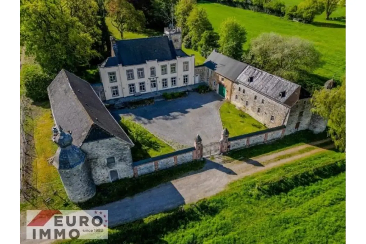 Maison à vendre à Raeren 4730 1490000.00€ 4 chambres 458.00m² - annonce 760472