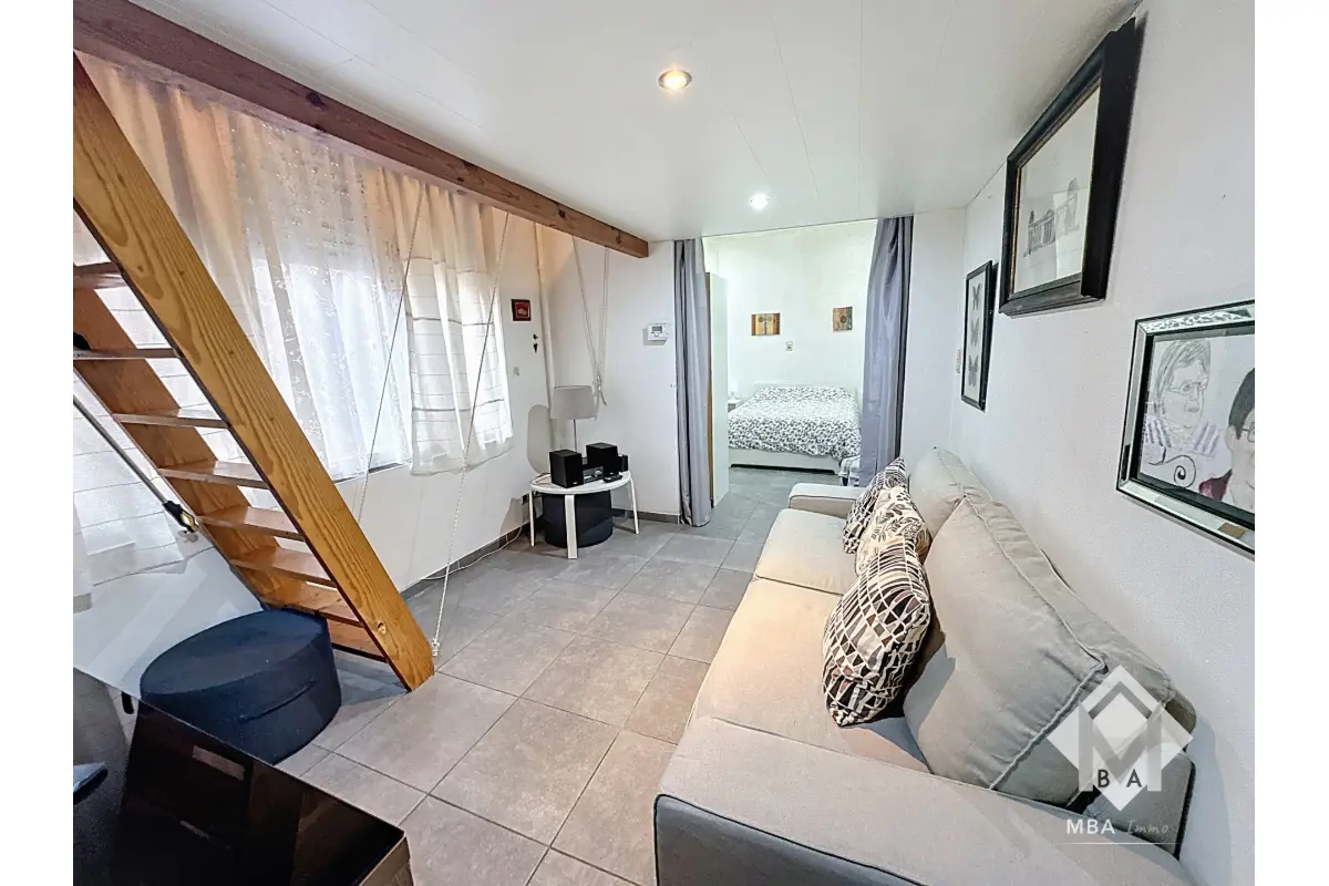 Appartement à vendre à Jemeppe-sur-Meuse 4101 125000.00€ 1 chambres m² - annonce 760629
