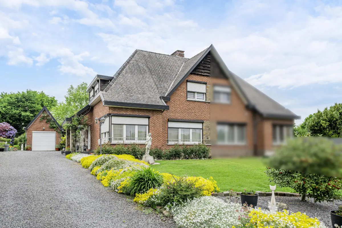 Maison à vendre à Herstal 4040 70000.00€ 4 chambres 199.00m² - annonce 760106