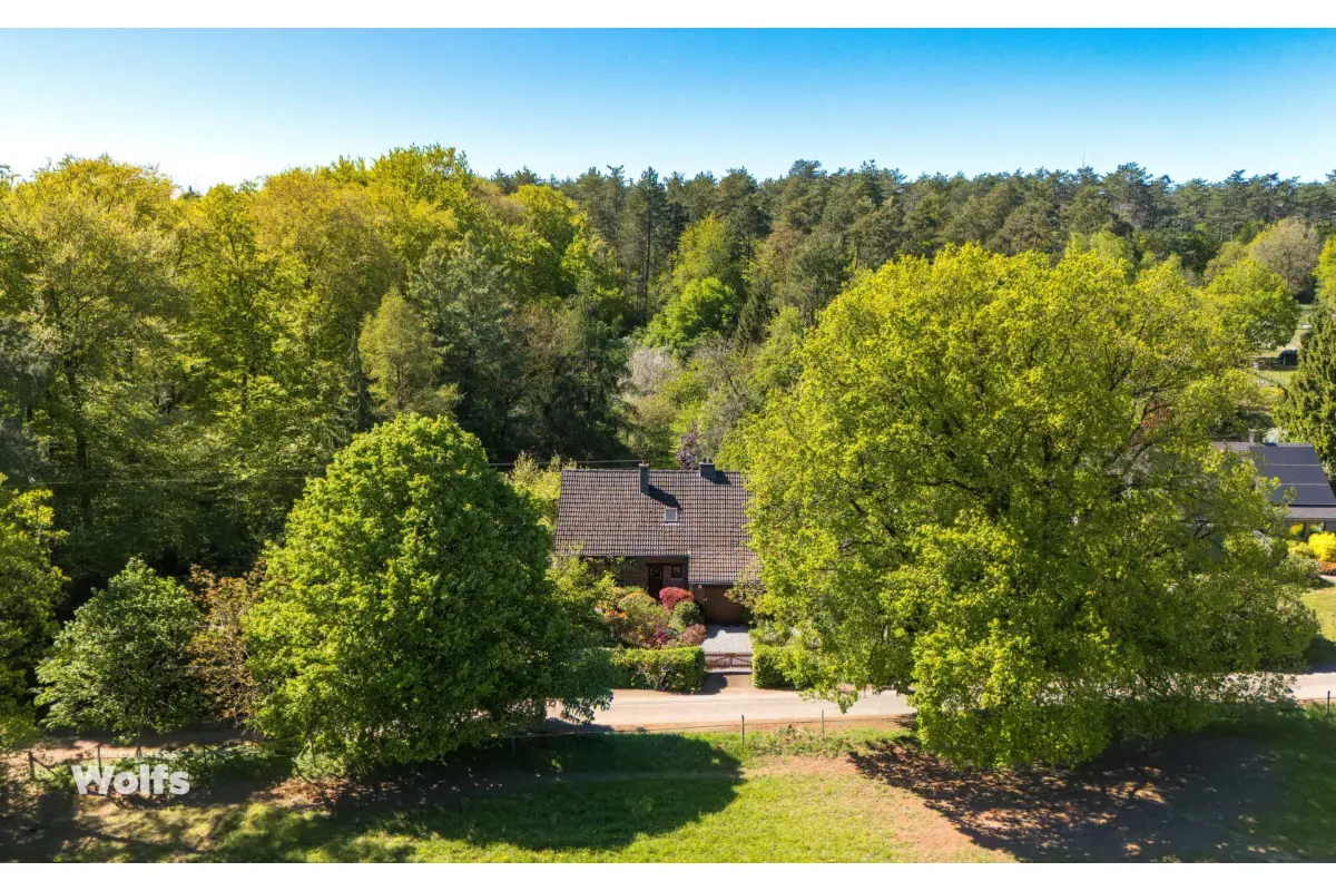 Villa à vendre à Gomzé-Andoumont 4140 545000.00€ 3 chambres 208.00m² - annonce 761697