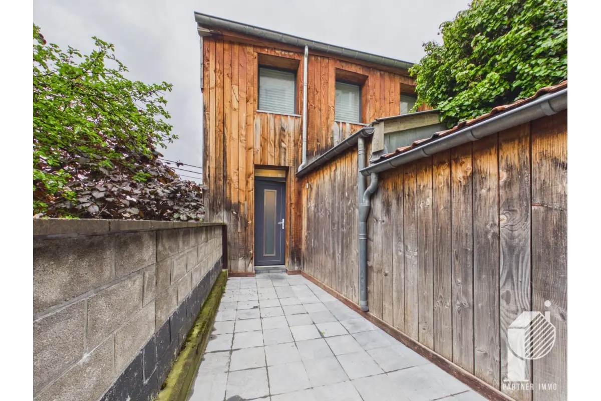 Duplex à vendre à Verviers 4800 159000.00€ 1 chambres 106.00m² - annonce 762918