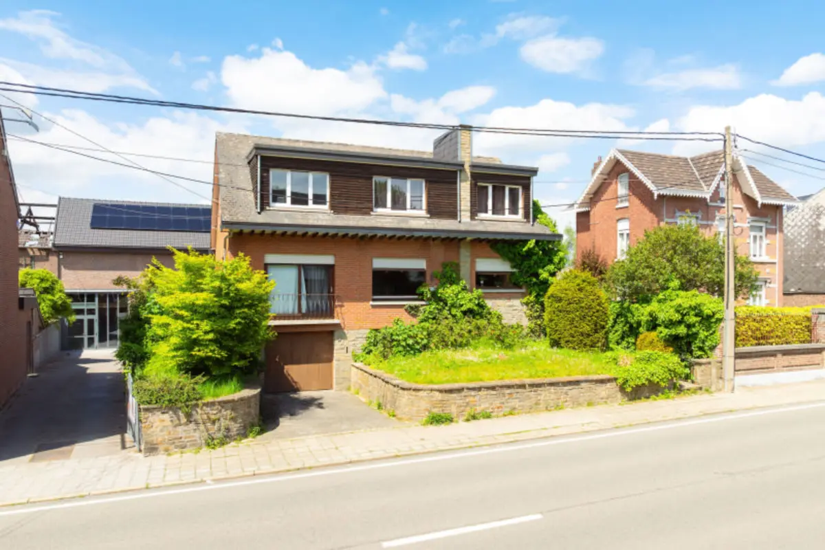 Maison à vendre à Visé 4600 325000.00€ 5 chambres 176.00m² - annonce 766707