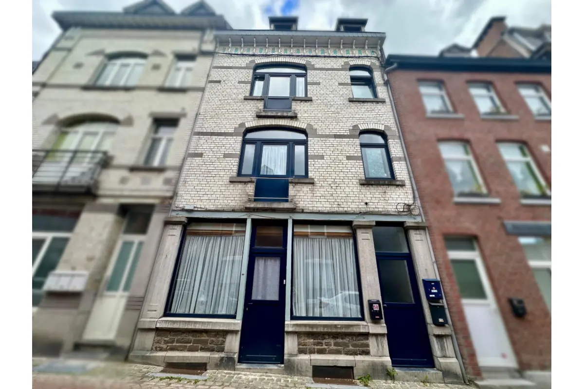 Immeuble de rapport - Immeuble à appartement à vendre à Spa 4900 390000.00€ 4 chambres m² - annonce 769625