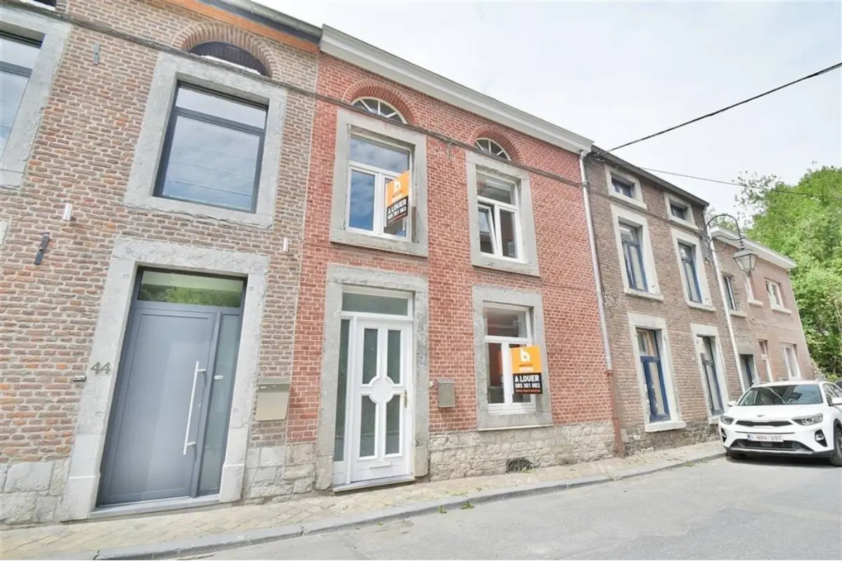 Maison à louer à Huy 4500 780.00€ 2 chambres 122.00m² - annonce 771722