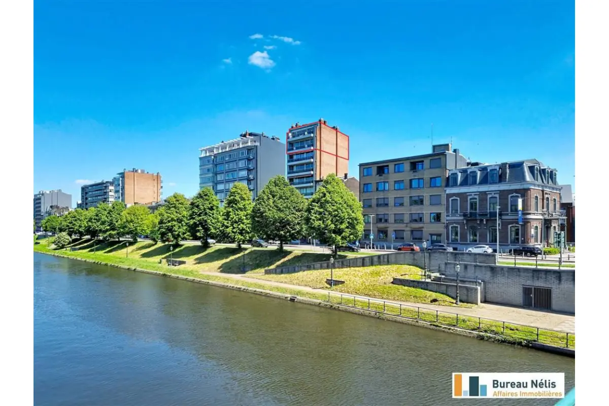Appartement à louer à Bressoux 4020 1990.00€ 5 chambres 297.00m² - annonce 775174