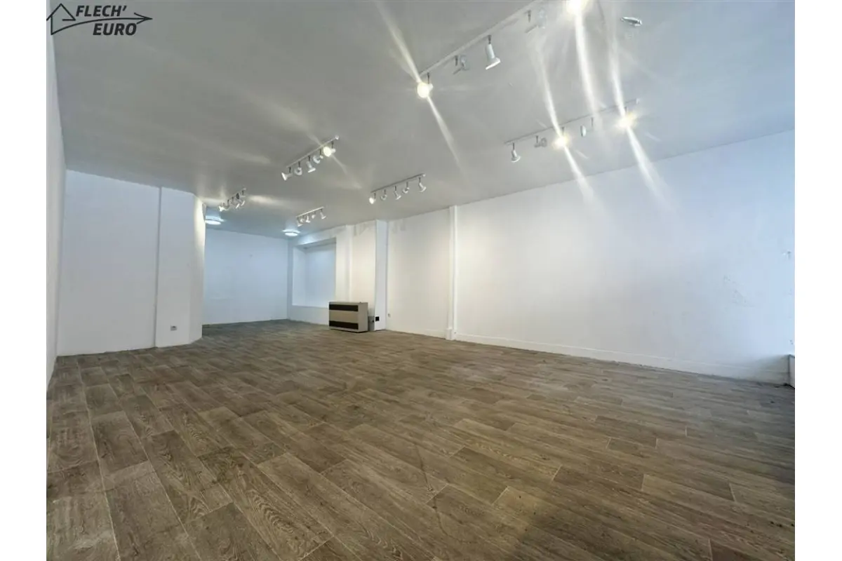 Commerce à louer à Verviers 4800 550.00€  chambres 61.05m² - annonce 775153