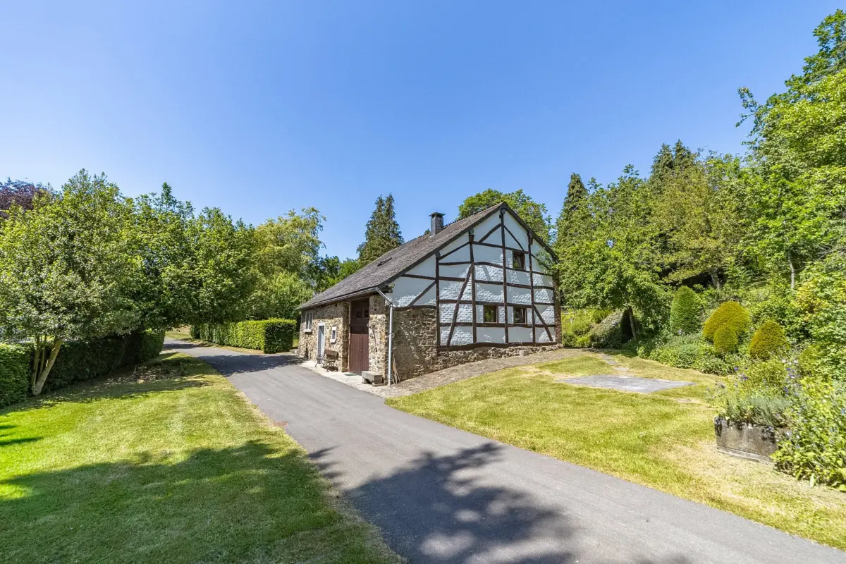 Bungalow à vendre à Trois-Ponts 4980 495000.00€ 3 chambres 156.00m² - annonce 775555
