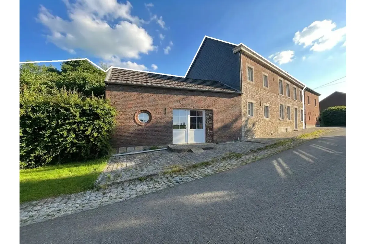 Maison à louer à Charneux 4654 1600.00€ 5 chambres 455.00m² - annonce 776159