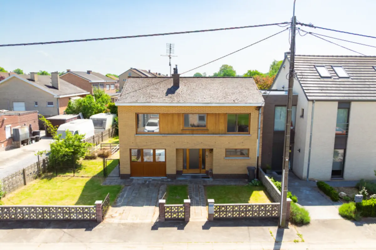 Maison à vendre à Lanaye 4600 259000.00€ 3 chambres 133.00m² - annonce 778564