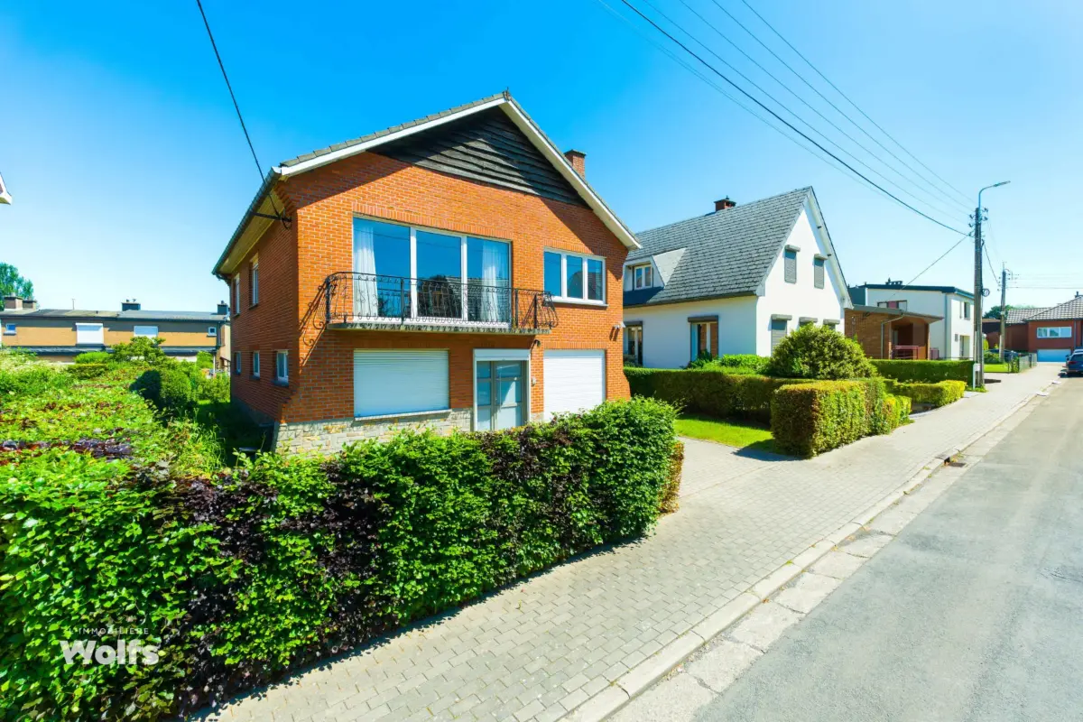 Maison à vendre à Visé 4600 325000.00€ 5 chambres 216.00m² - annonce 779708