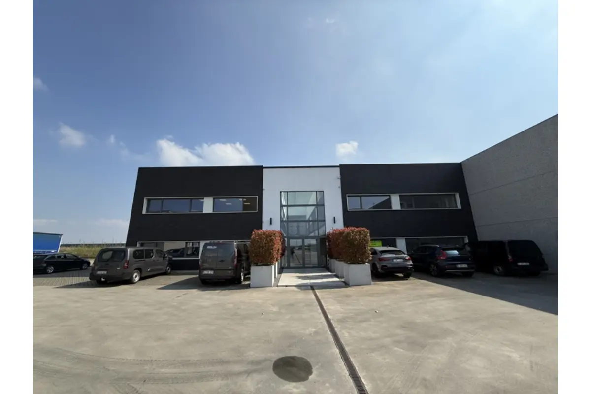 Commerce à louer à Andrimont 4821 3000.00€ 0 chambres m² - annonce 781305