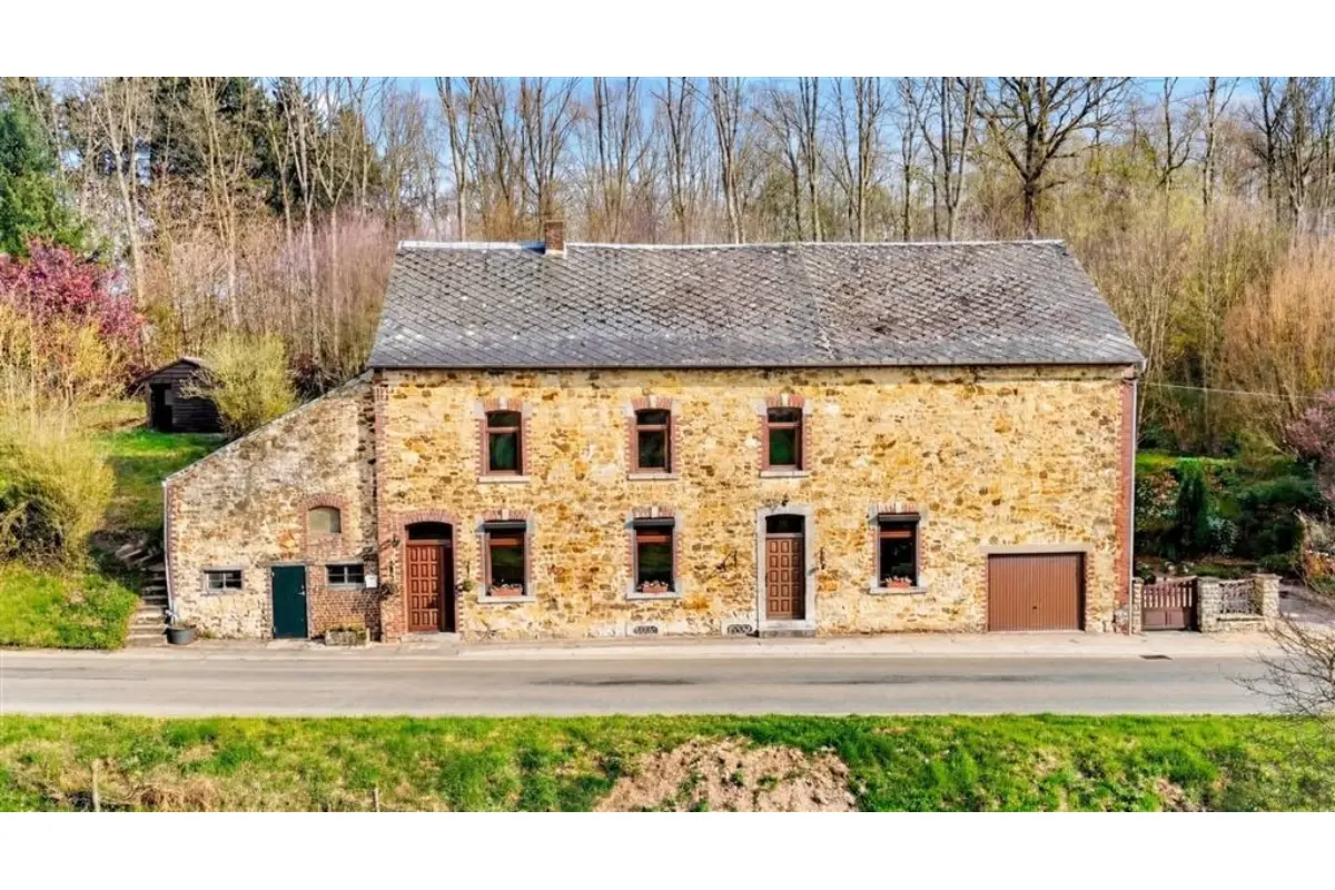 Maison à vendre à Fallais 4260 269000.00€ 4 chambres 213.00m² - annonce 780979
