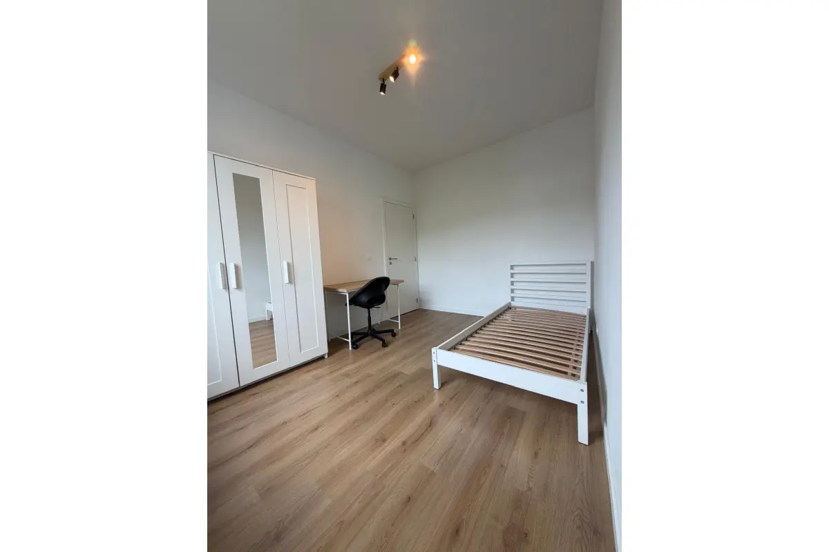 Maison à louer à Liège 4000 400.00€ 4 chambres 180.00m² - annonce 781735