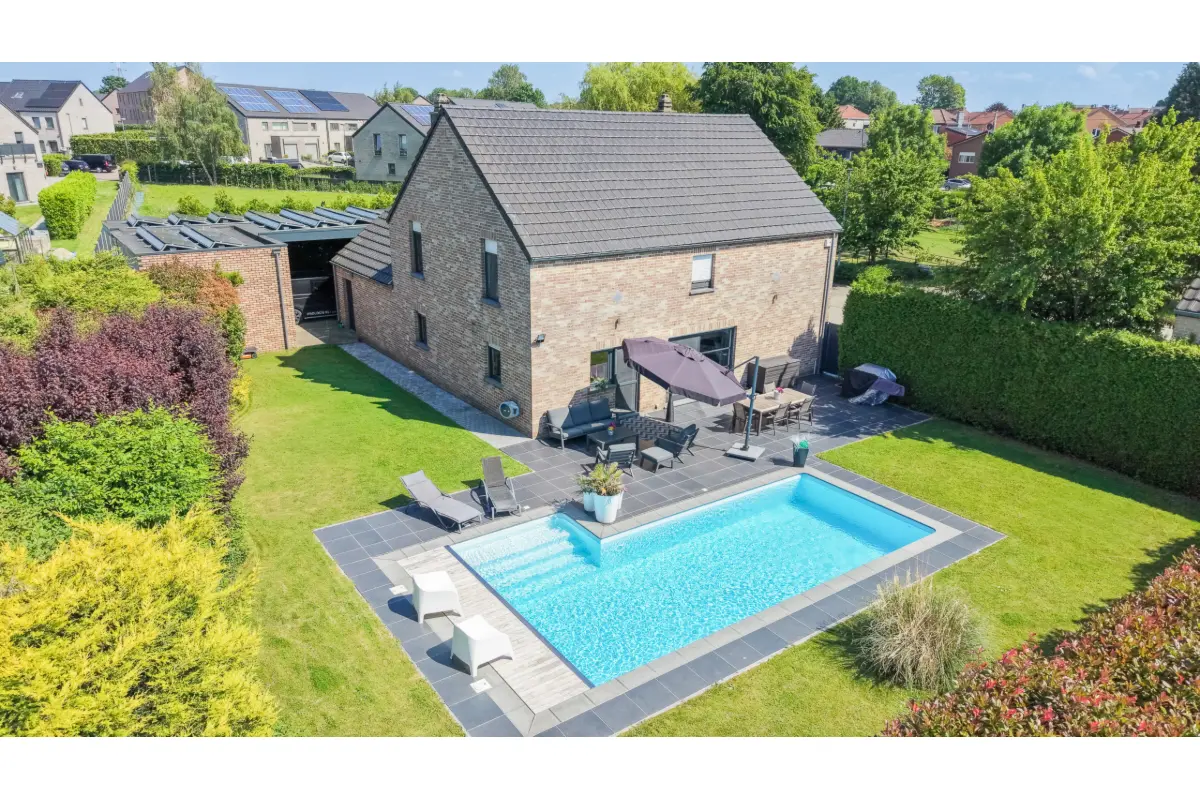 Maison à  à Melen 4633 625000.00€ 4 chambres 258.00m² - annonce 782891