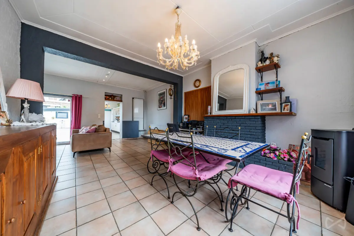 Maison à vendre à Ougrée 4102 249900.00€ 4 chambres 197.00m² - annonce 782072