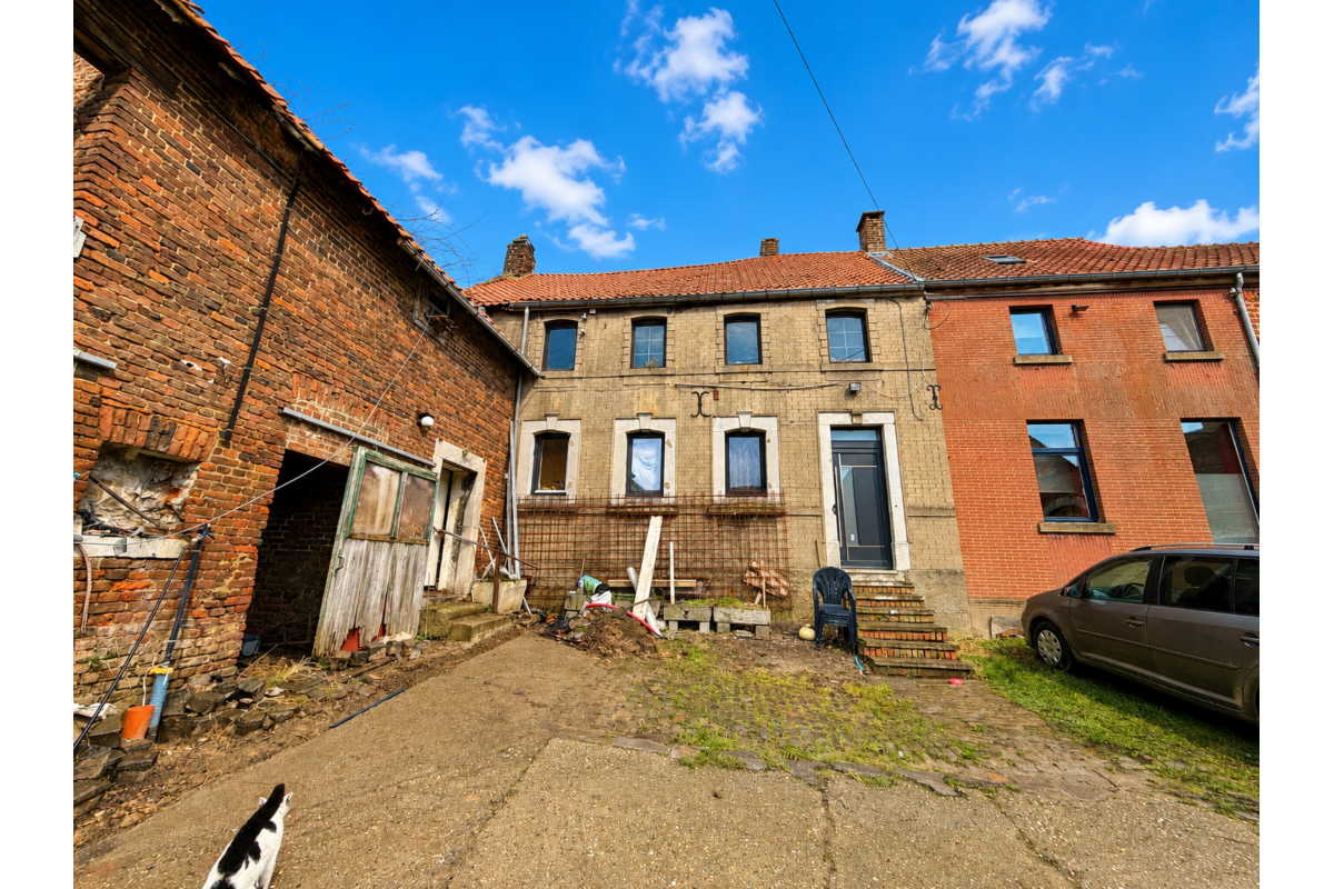 Maison à vendre à Hodeige 4351 249000.00€ 3 chambres 274.00m² - annonce 782568