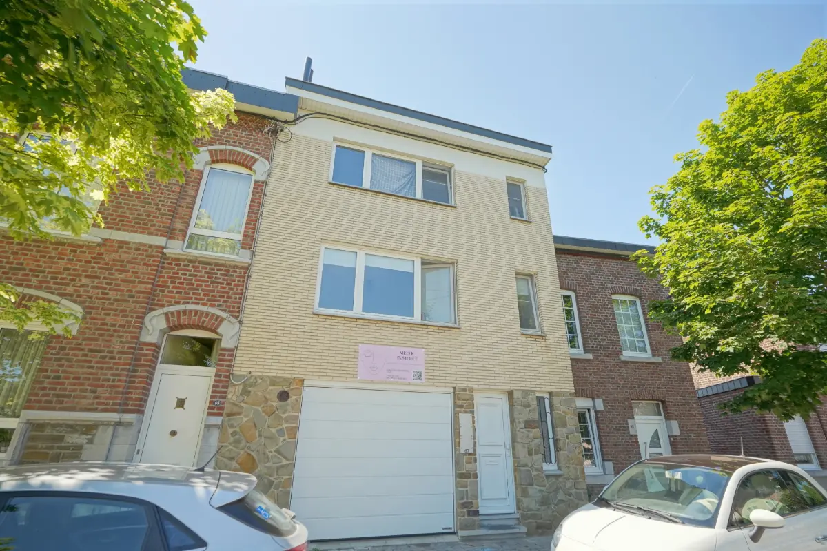 Maison à louer à Vaux-sous-Chèvremont 4051 960.00€ 3 chambres 196.00m² - annonce 781985