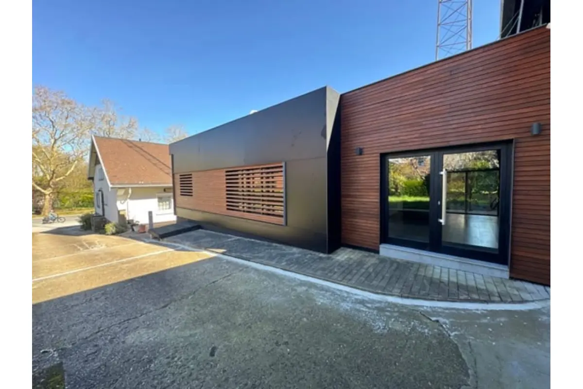 Commerce à vendre à Liège 4000 685000.00€  chambres m² - annonce 783481