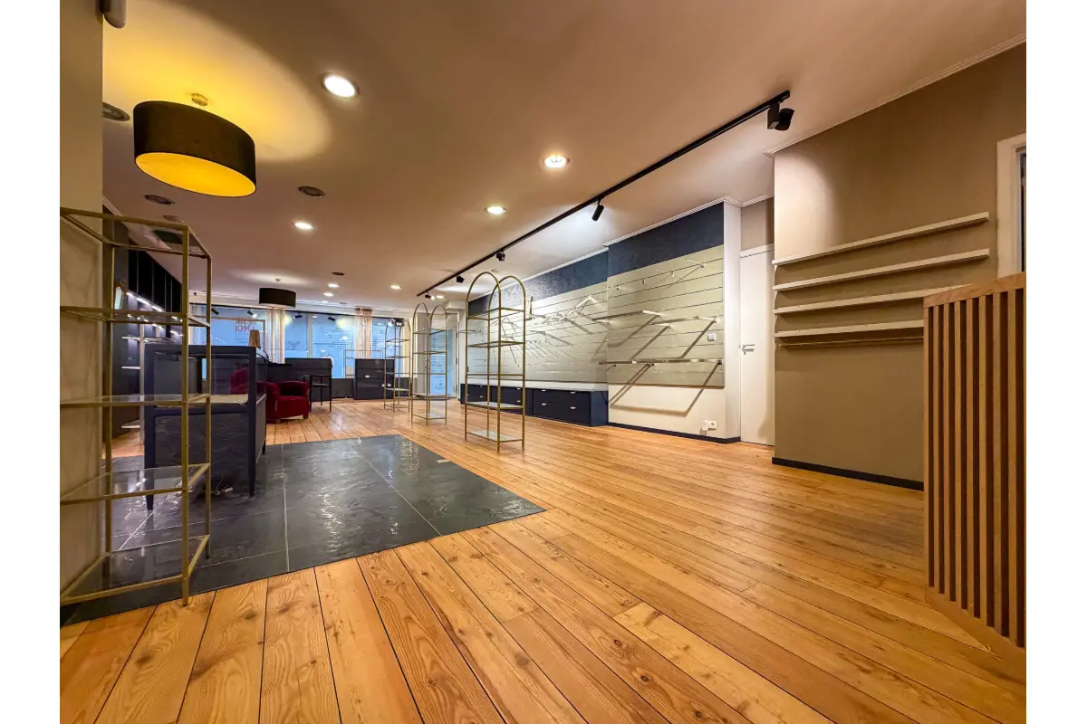 Commerce à vendre à Liège 4000 249000.00€  chambres 120.00m² - annonce 783450