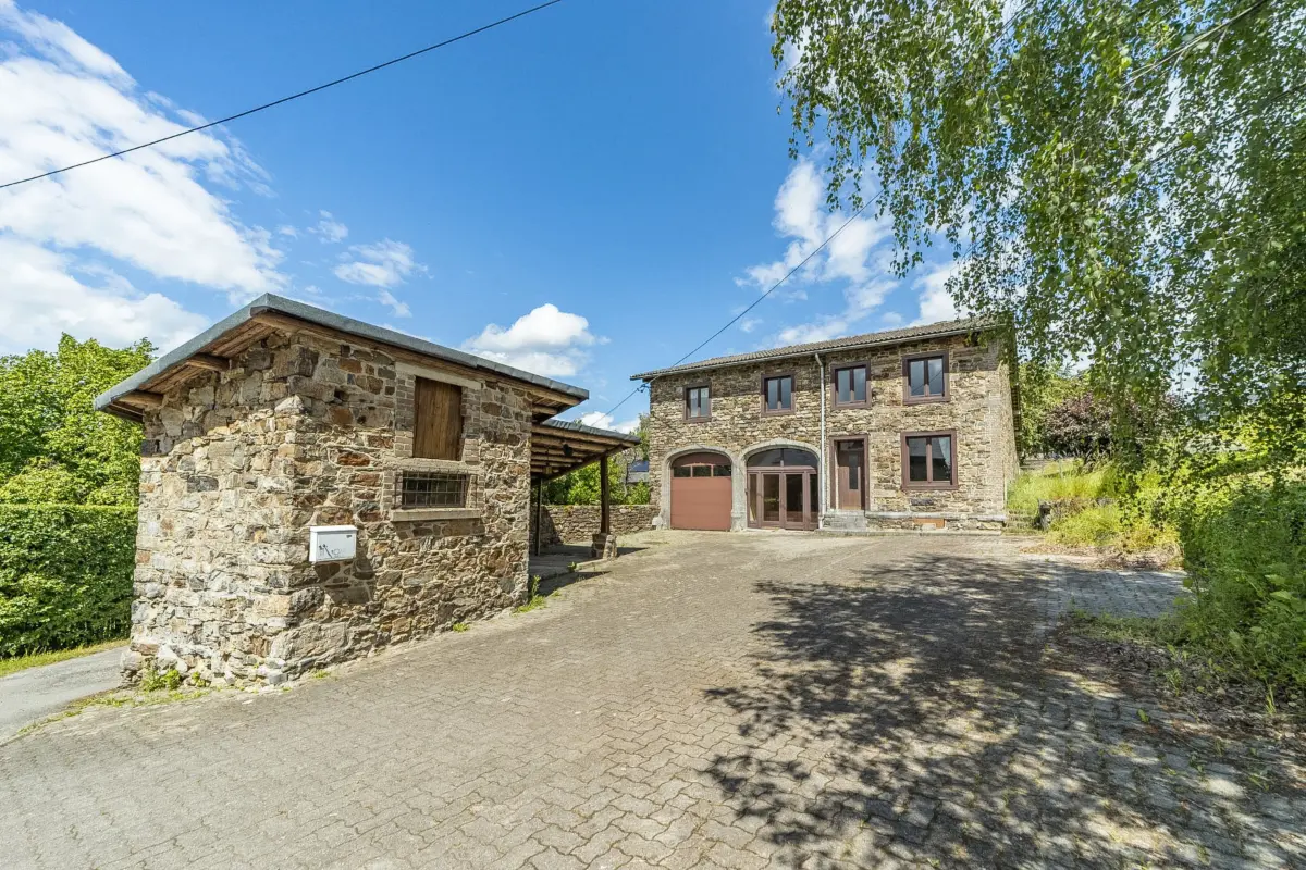 Bungalow à vendre à Trois-Ponts 4980 249000.00€ 4 chambres 255.00m² - annonce 784970