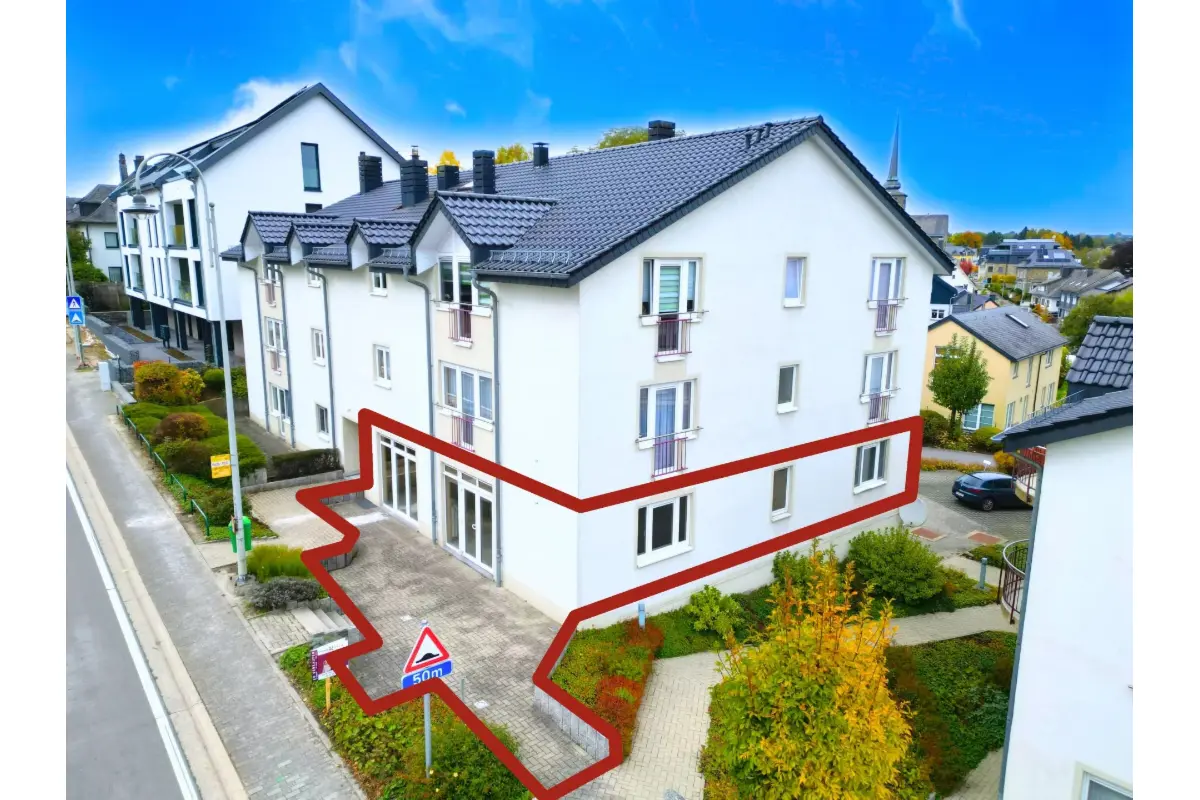 Commerce à vendre à Saint-Vith 4780 300000.00€  chambres 143.00m² - annonce 785803