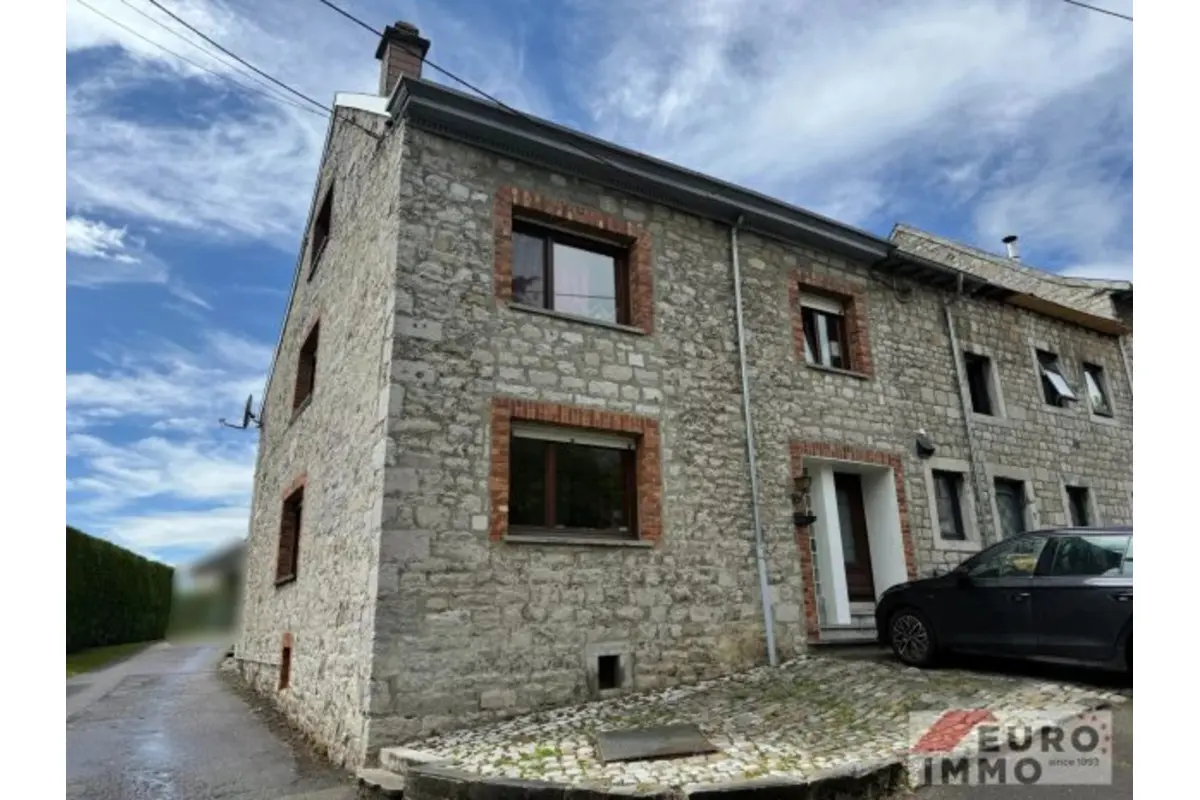 Maison à vendre à Raeren 4730 275000.00€ 3 chambres 180.00m² - annonce 785760