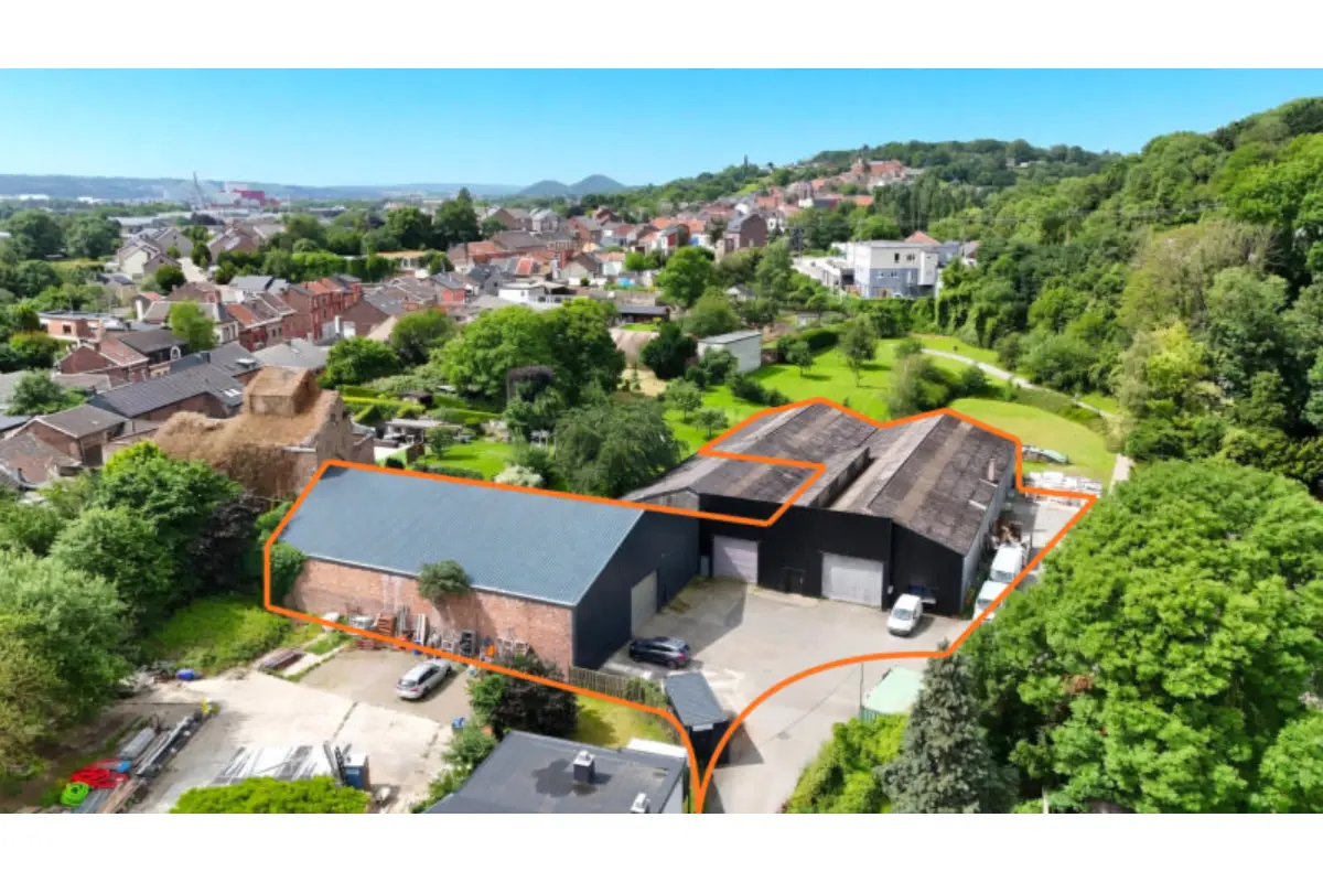 Commerce à  à Vivegnis 4683 980000.00€  chambres 1500.00m² - annonce 786197