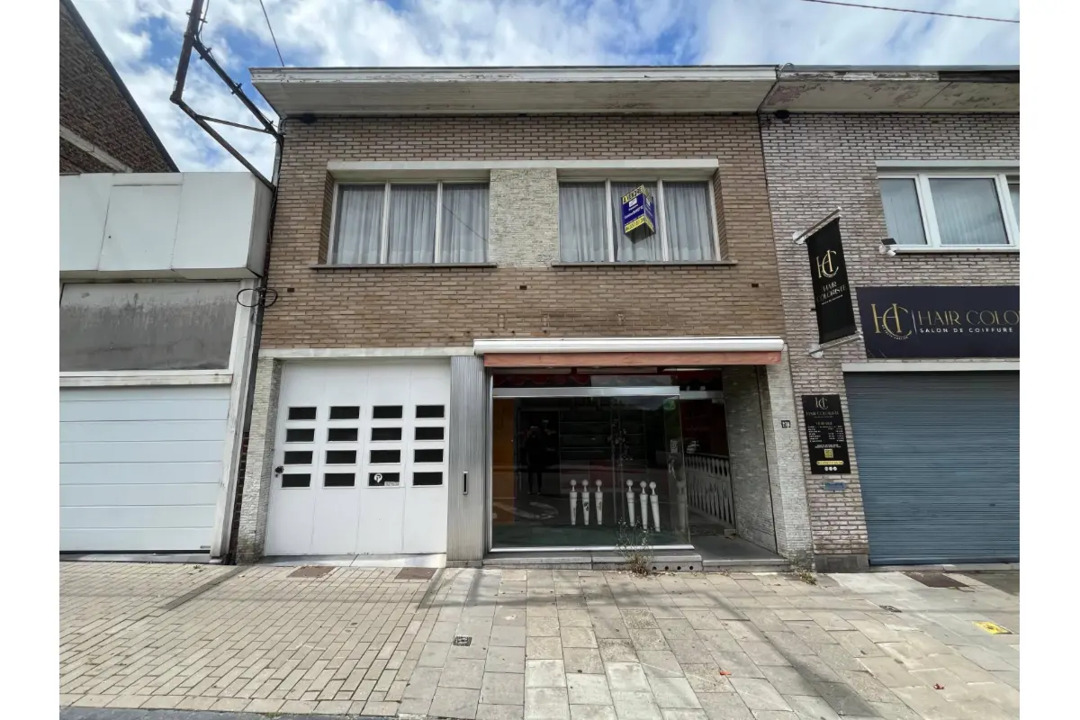 Immeuble mixte à vendre à Seraing 4100 199000.00€ 3 chambres m² - annonce 788592
