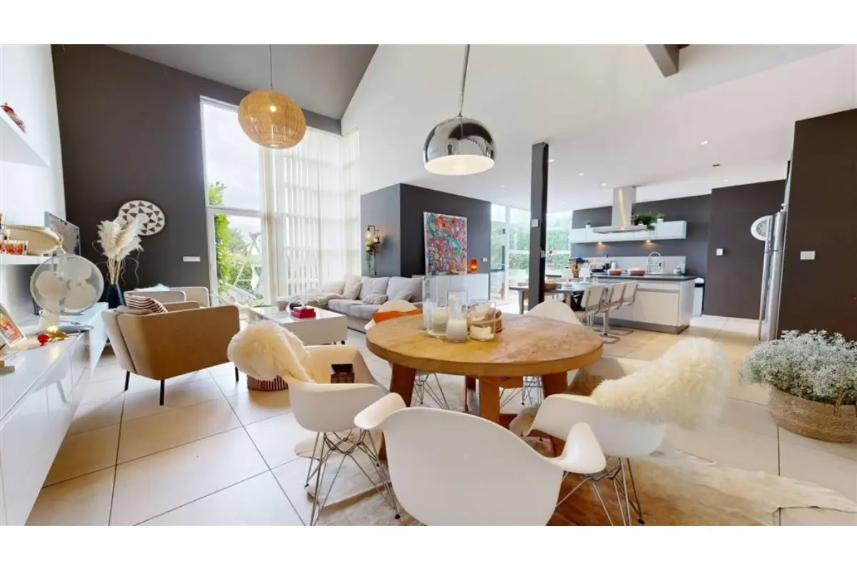 Maison à louer à Herstal 4040 1400.00€ 3 chambres 247.00m² - annonce 789129