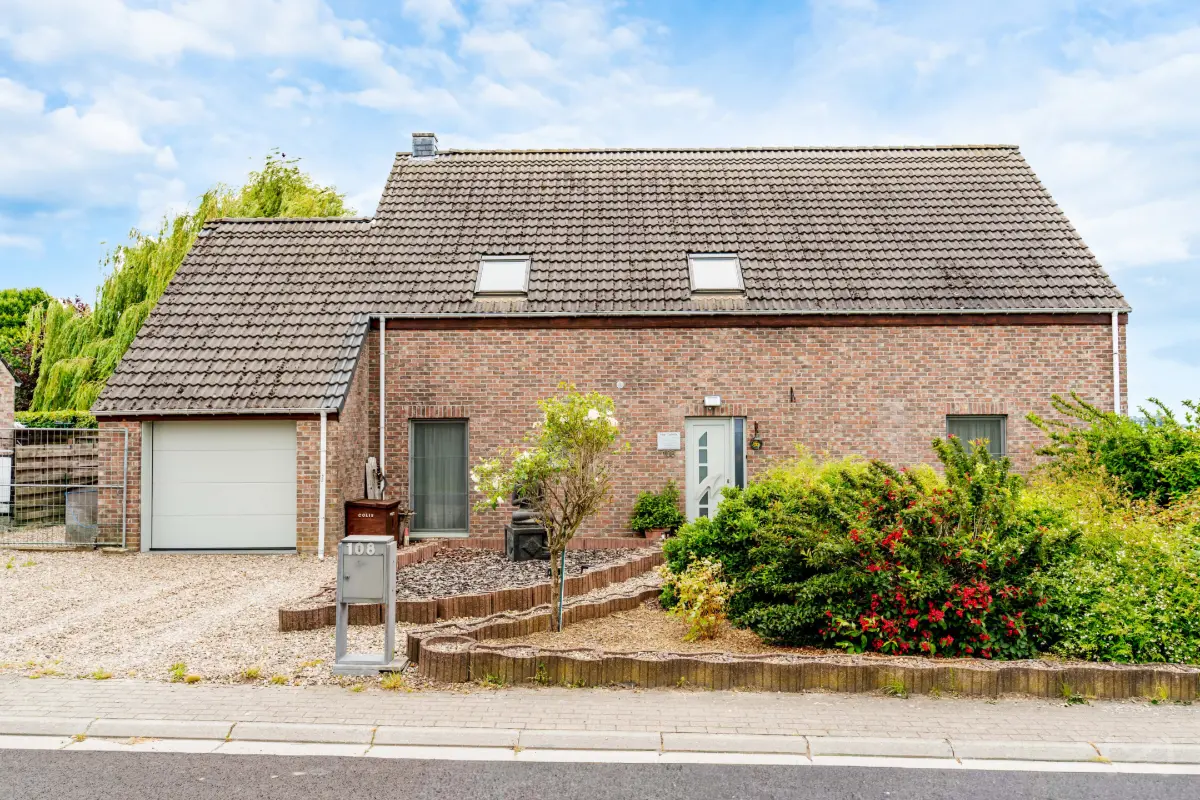 Villa à vendre à Racour 4287 425000.00€ 5 chambres 208.00m² - annonce 789632
