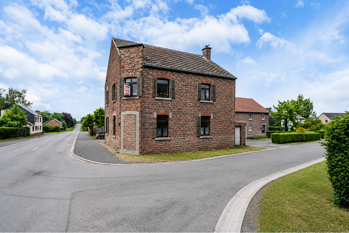 Maison à vendre à Waret-l'Evèque 4217 290000.00€ 4 chambres 173.00m² - annonce 790159