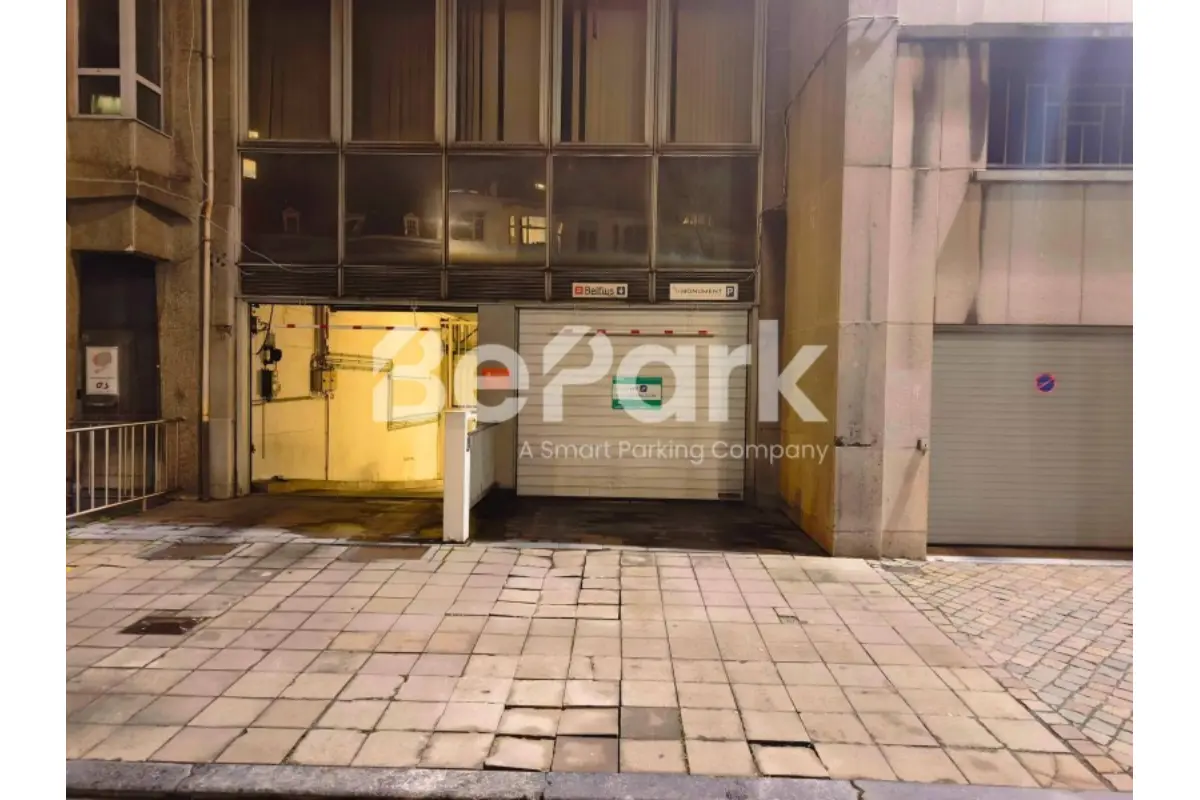 Parking / garage à louer à Liège 4000 107.00€  chambres m² - annonce 793385