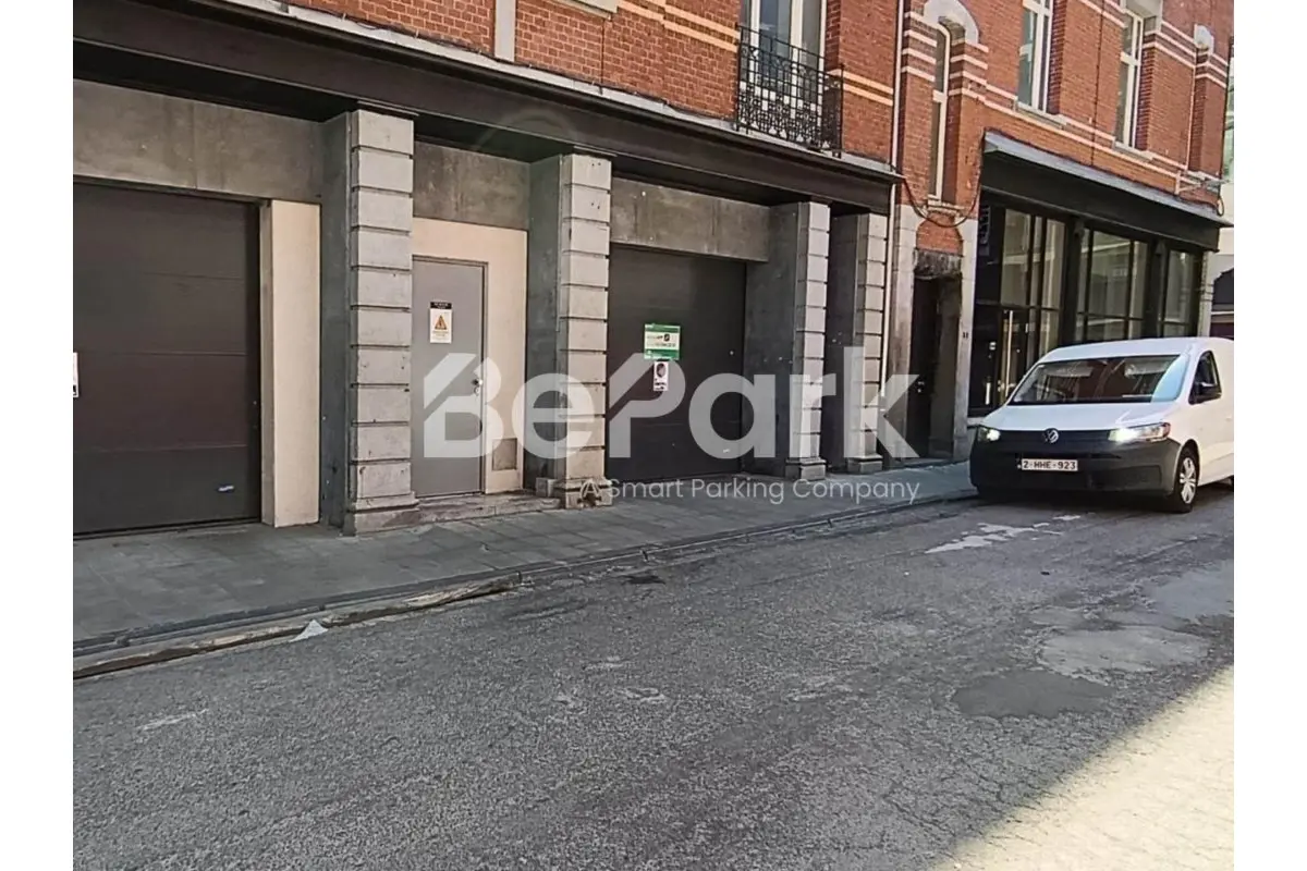 Parking / garage à louer à Liège 4000 100.00€  chambres m² - annonce 793330