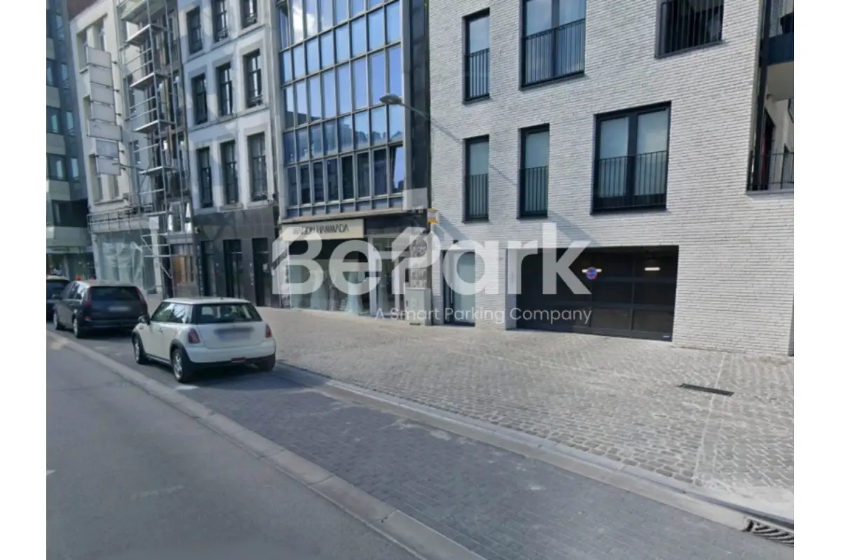 Parking / garage à louer à Liège 4000 100.00€  chambres m² - annonce 793455