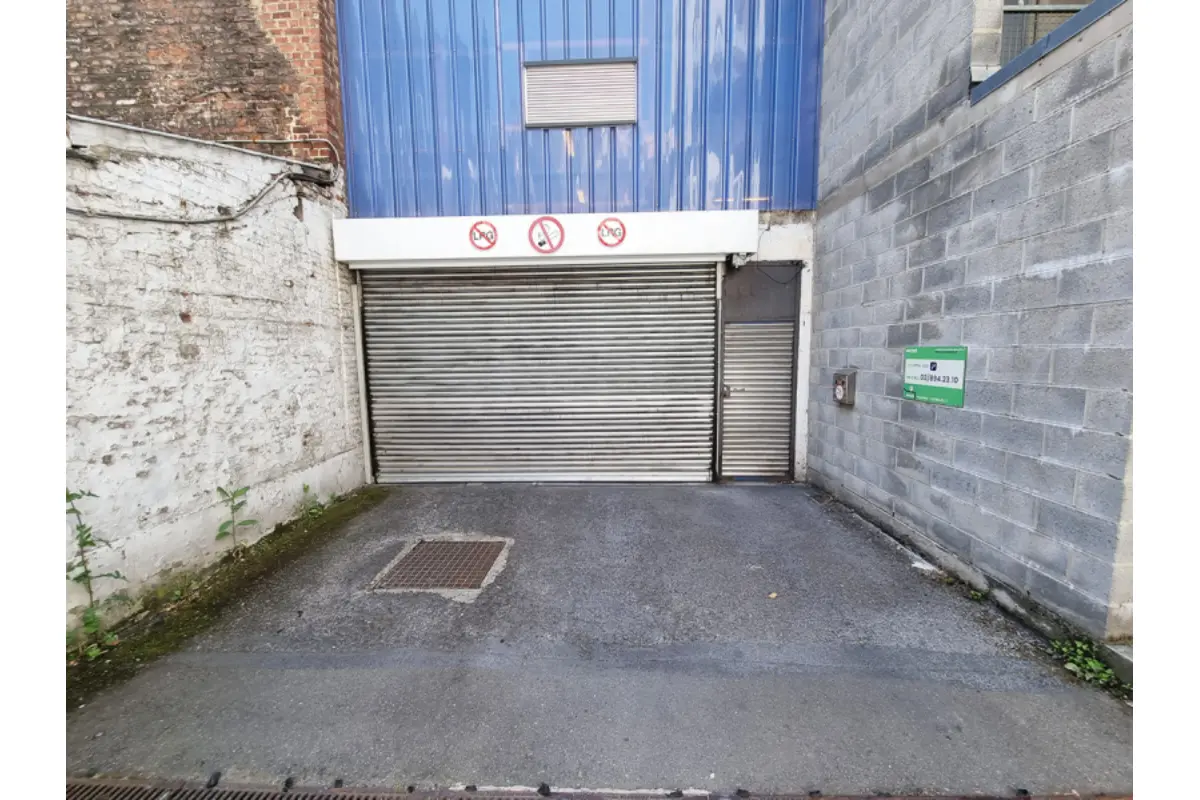 Parking / garage à louer à Glain 4000 41.00€  chambres m² - annonce 793269