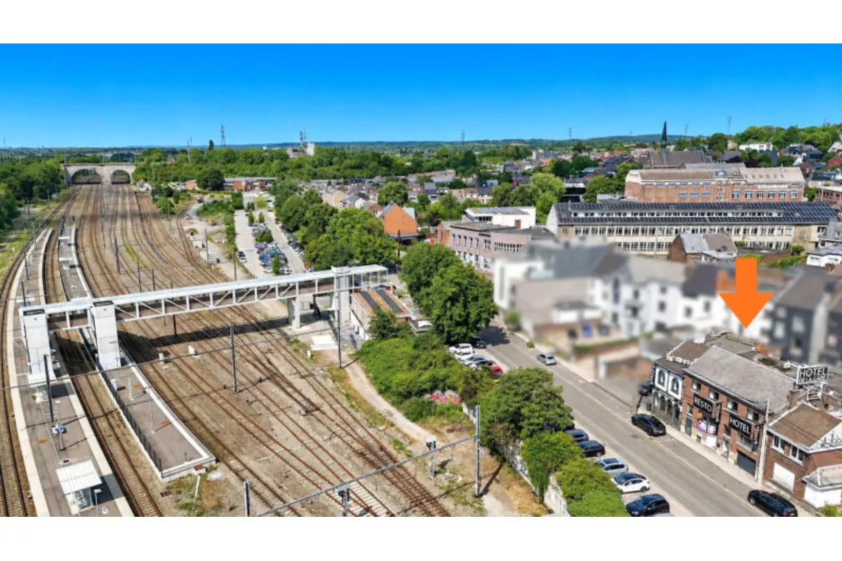 Commerce à louer à Visé 4600 2500.00€  chambres 214.00m² - annonce 797698