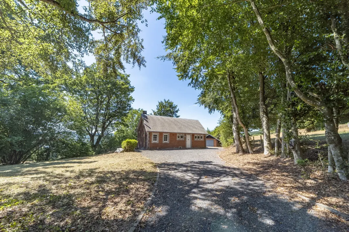 Bungalow à louer à Lierneux 4990 1150.00€ 2 chambres 84.00m² - annonce 800876