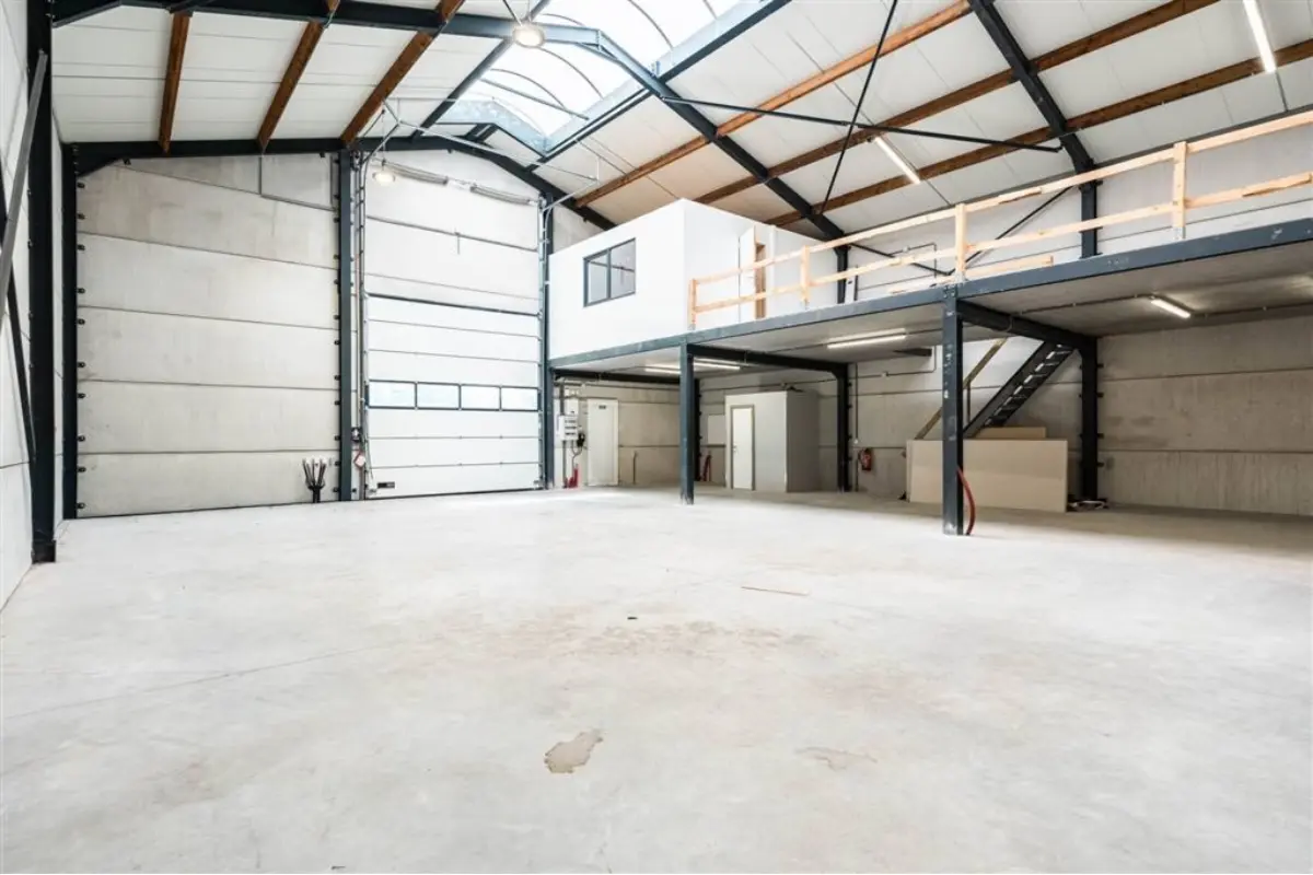 Commerce à louer à Modave 4577 1500.00€  chambres 275.00m² - annonce 803588