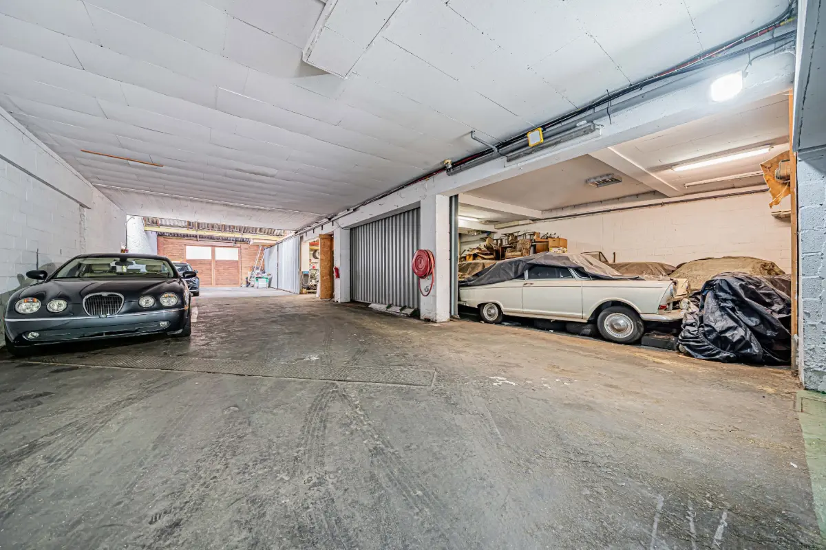 Commerce à  à Herstal 4040 719000.00€  chambres 859.00m² - annonce 807641