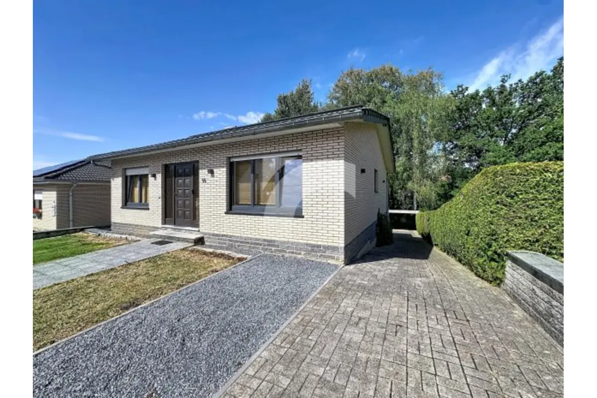 Bungalow à vendre à La Calamine 4720 365000.00€ 3 chambres 155.00m² - annonce 809901
