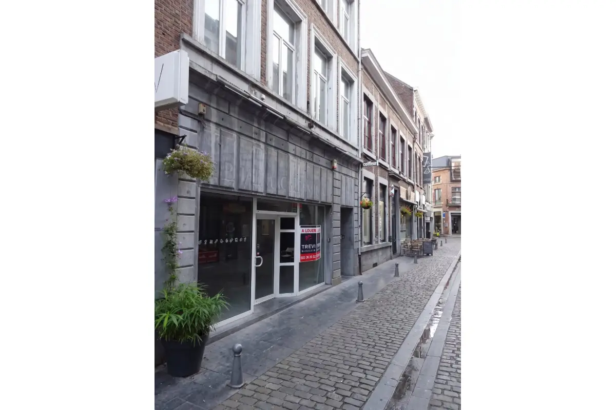 Commerce à louer à Huy 4500 1200.00€  chambres 127.00m² - annonce 813877