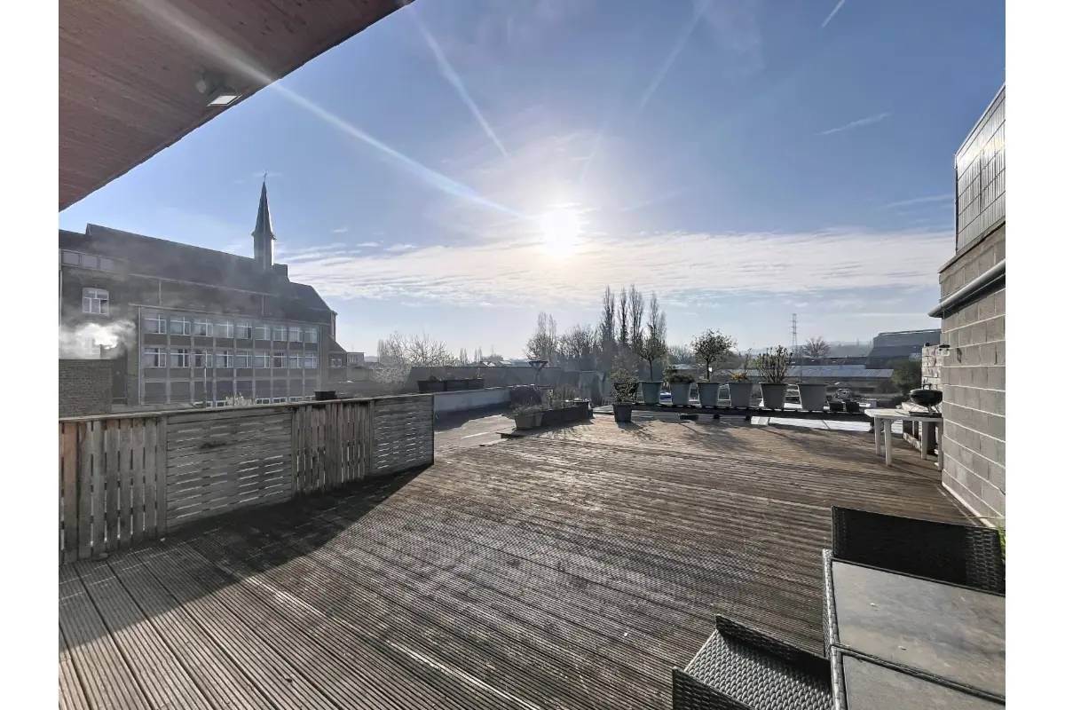Appartement à  à Seraing 4100 170000.00€ 2 chambres 106.00m² - annonce 816001