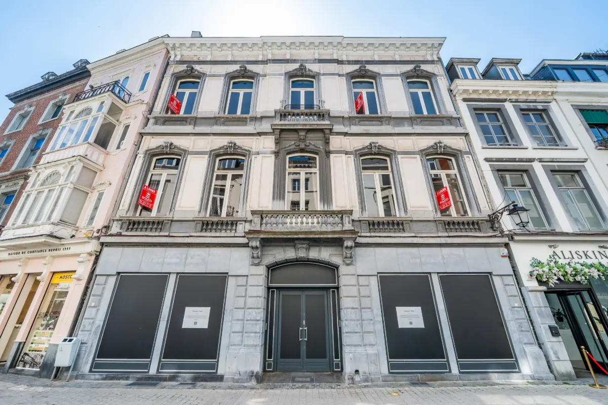 Commerce à  à Liège 4000 15000.00€  chambres 2050.00m² - annonce 817282