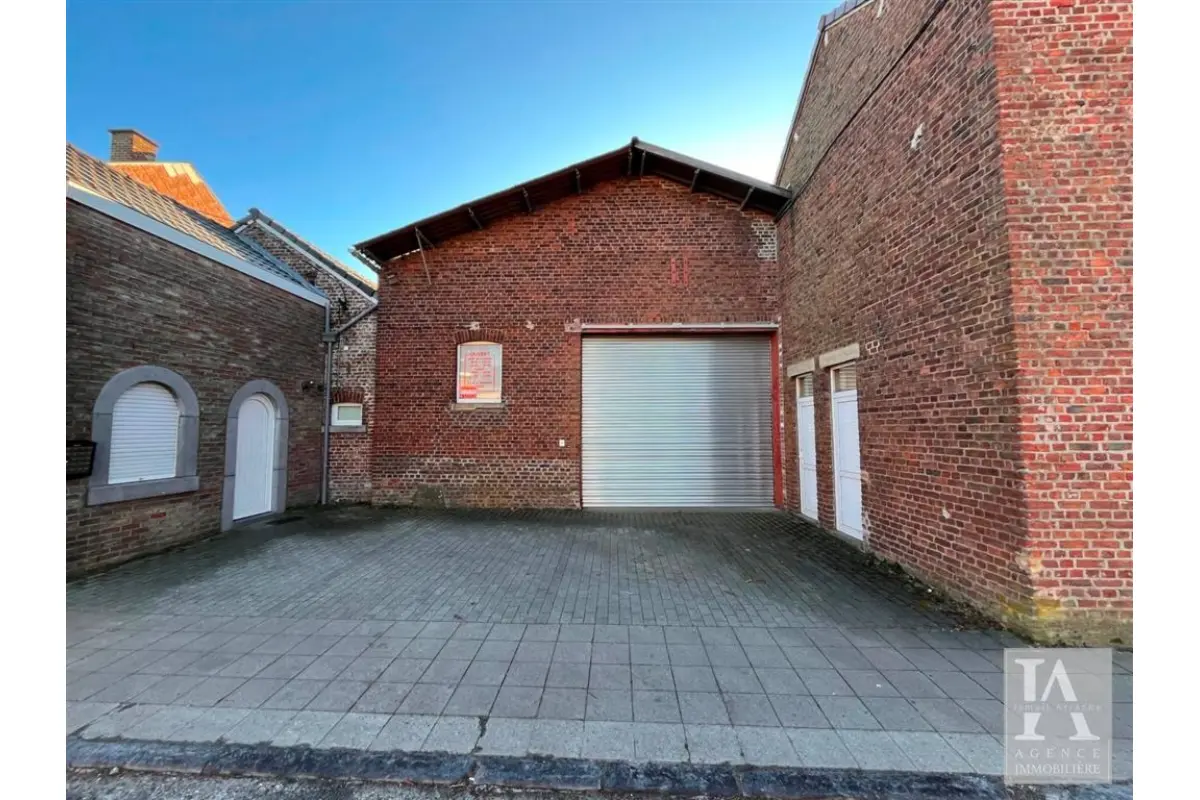 Parking / garage à louer à Fléron 4620 100.00€  chambres m² - annonce 818654