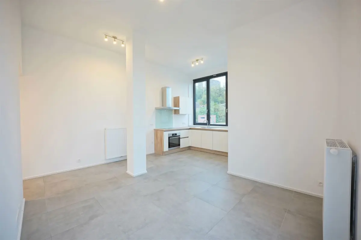 Appartement à louer à Liège 4000 730.00€ 1 chambres 64.00m² - annonce 820545
