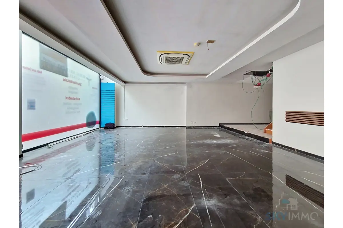 Commerce à  à Bruxelles 1000 3490.00€  chambres 190.00m² - annonce 821400