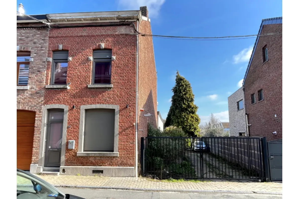 Immeuble mixte à vendre à Herstal 4040 319000.00€ 2 chambres 127.00m² - annonce 821418